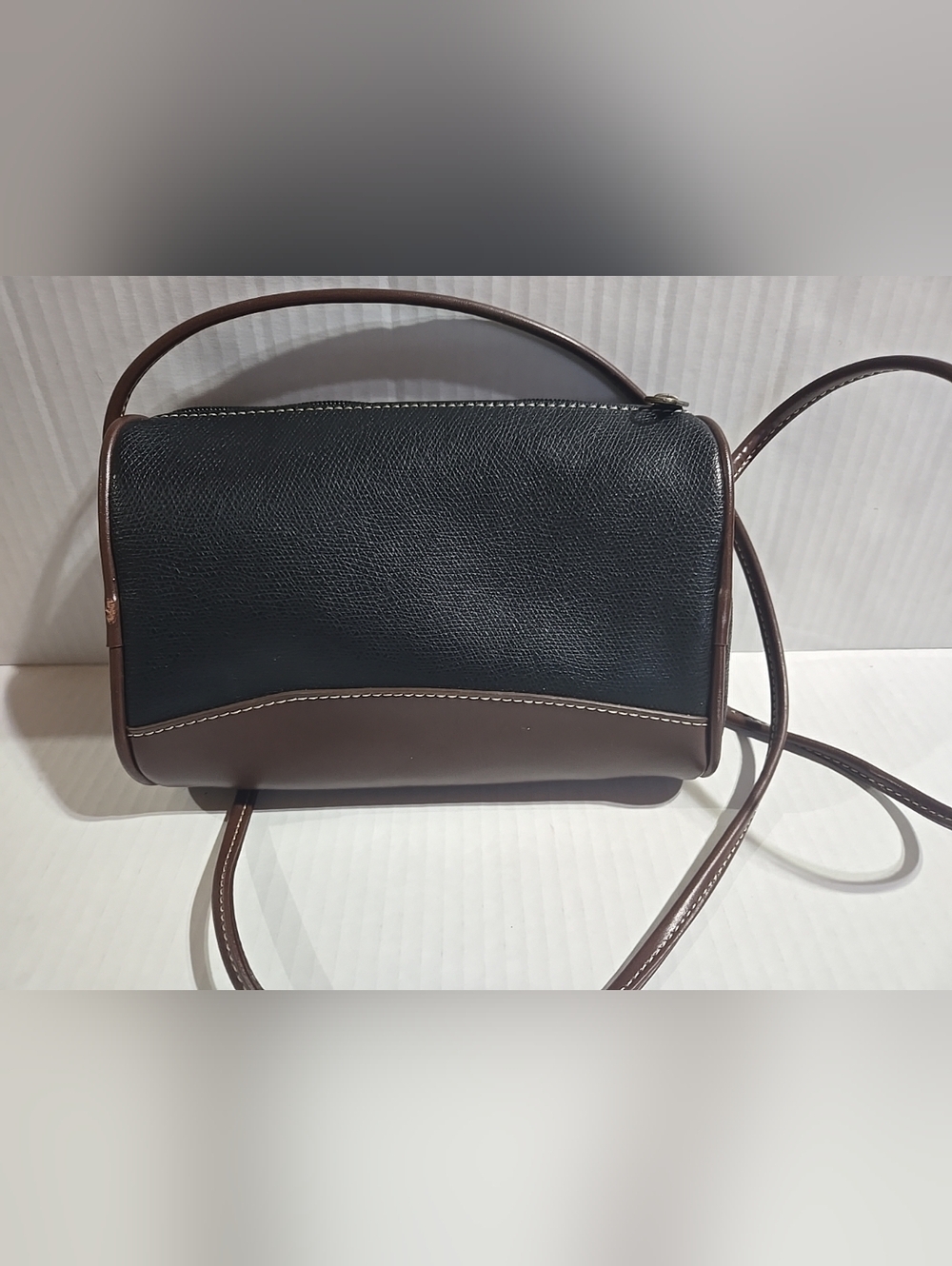 Vintage ESPRIT Black Crossbody Shoulder Bag w/ Brown Accent Spellout Green Trim - Picture 7 of 11